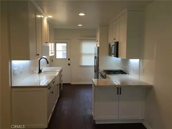 2015 Ocean Park #2017, Santa Monica, CA 90405