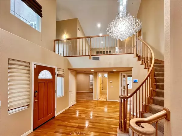 Agoura, CA 91301,5666 Silver Valley