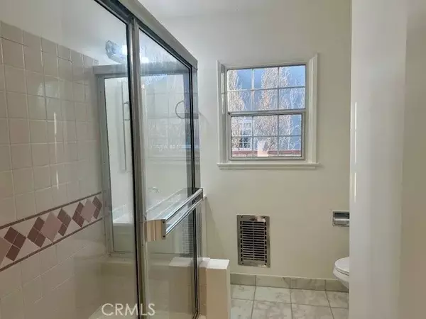 Mission Hills (san Fernando), CA 91345,10133 Kester