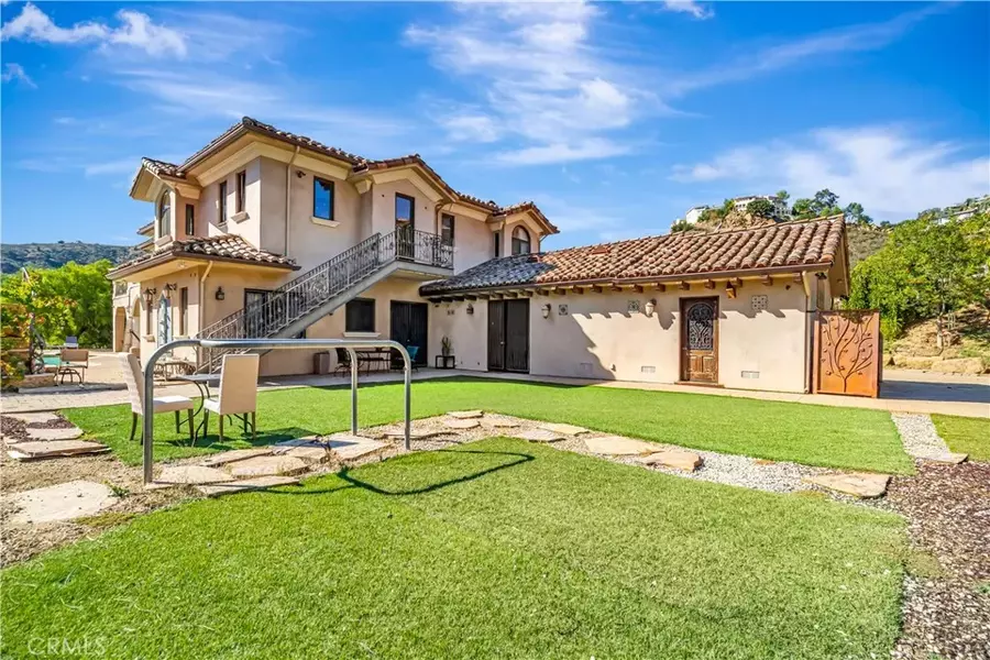 44 Hackamore #46, Bell Canyon, CA 91307