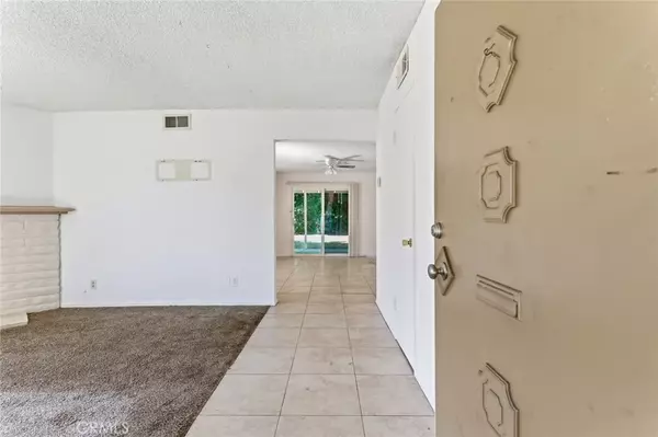 6531 Neddy, West Hills, CA 91307