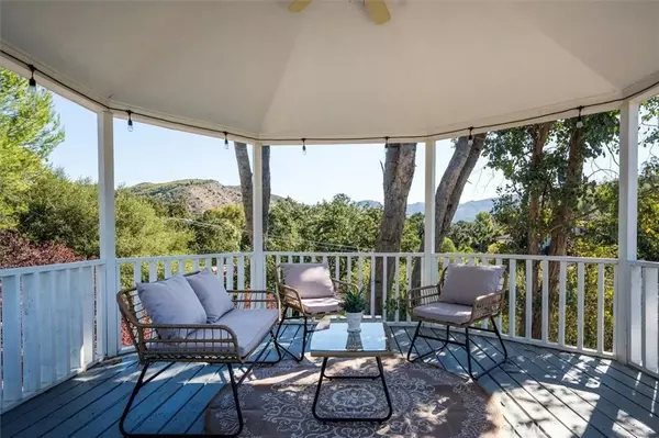 Agoura Hills, CA 91301,28933 Wagon Road