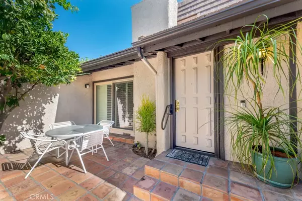 Woodland Hills, CA 91367,6226 Nita Avenue