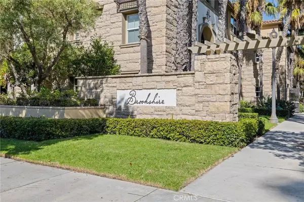 209 Riverdale Court #560, Camarillo, CA 93012