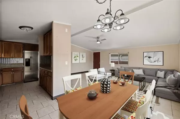 Bakersfield, CA 93307,1301 Taft #91