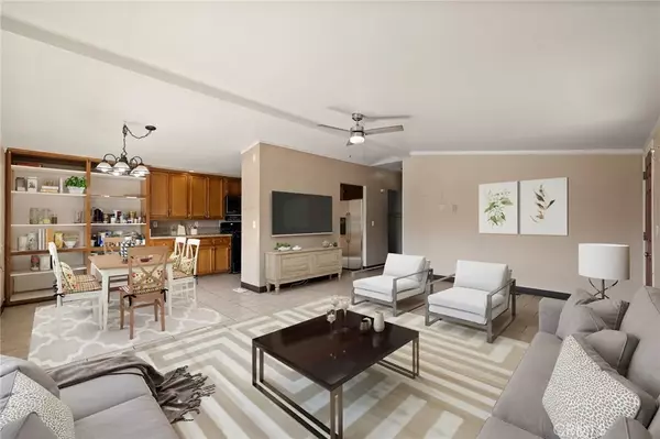 Bakersfield, CA 93307,1301 Taft #91