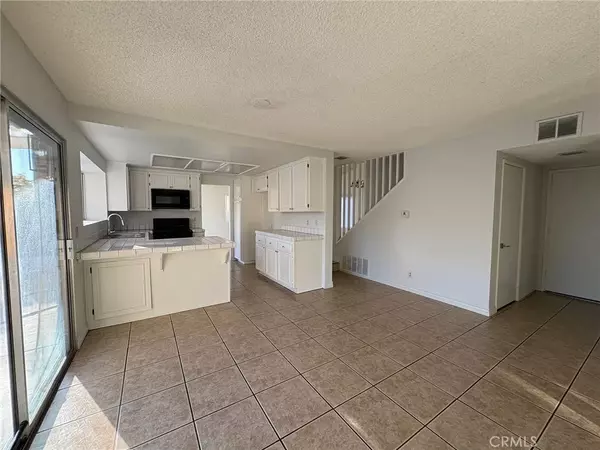 Palmdale, CA 93552,4622 Moonraker
