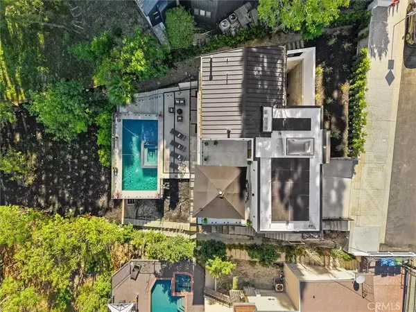 Encino, CA 91436,16800 Oak View