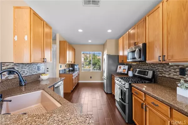 Castaic, CA 91384,28306 Millbrook Pl