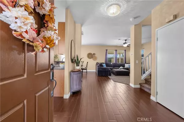 Castaic, CA 91384,28306 Millbrook Pl