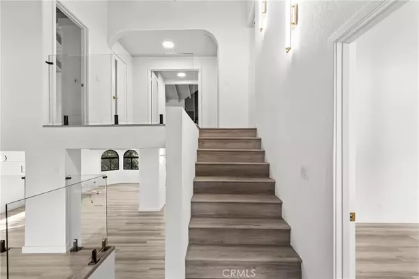 Bell Canyon, CA 91307,106 Buckskin