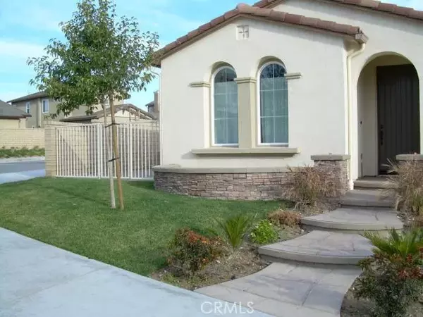 Saugus, CA 91350,19721 Castille