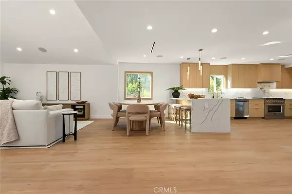 Sherman Oaks, CA 91411,5802 Norwich Avenue