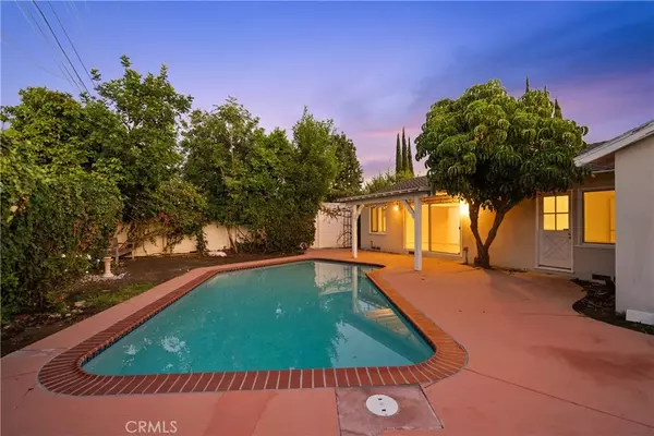 Northridge, CA 91343,16951 Knapp Street