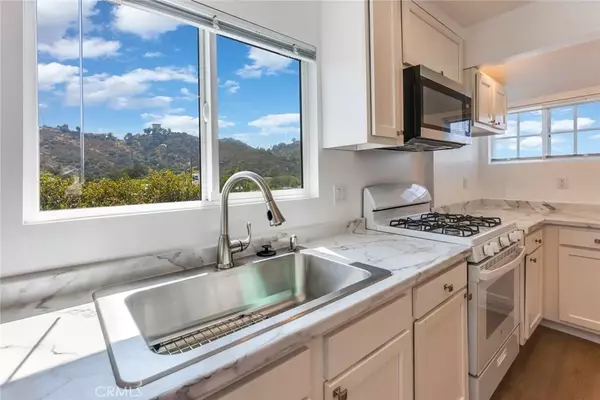 Tujunga, CA 91042,6858 Quinton Lane