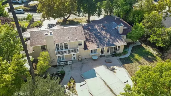 Woodland Hills, CA 91364,20555 Dumont Street