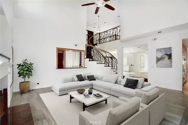 Agoura Hills, CA 91301,6085 Lake Lindero