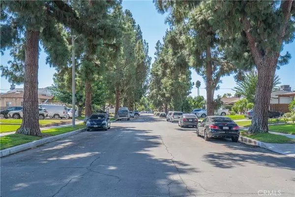 Burbank, CA 91505,1532 N Niagara