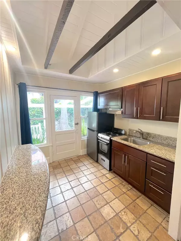 Laguna Beach, CA 92651,212 N Coast Highway #10