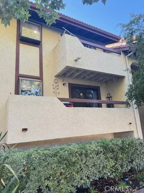 Canyon Country, CA 91387,18145 American Beauty #108