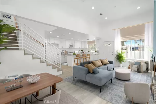 Sherman Oaks, CA 91423,14241 Magnolia