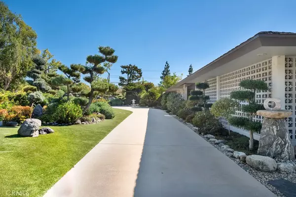 Porter Ranch, CA 91326,18912 Blackhawk Street