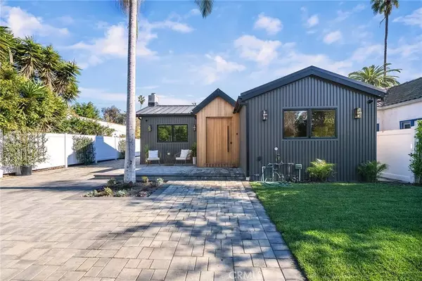 Los Angeles, CA 90048,622 N La Jolla Avenue