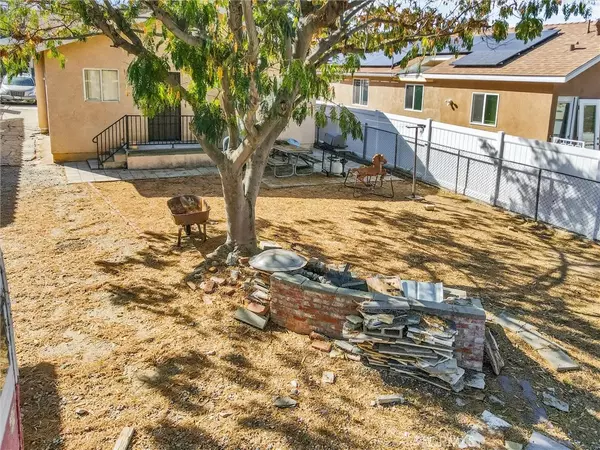 Sunland, CA 91040,8421 Grenoble