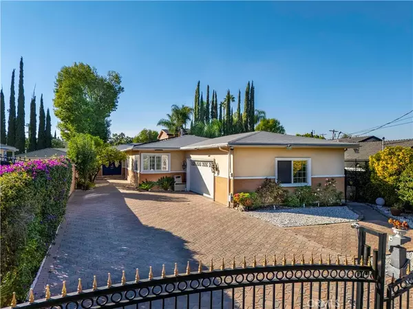 Tarzana, CA 91356,5525 Beckford