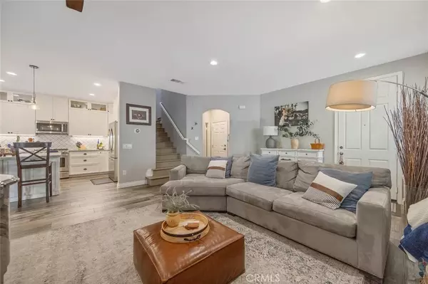 Valencia, CA 91354,24137 Tango Drive