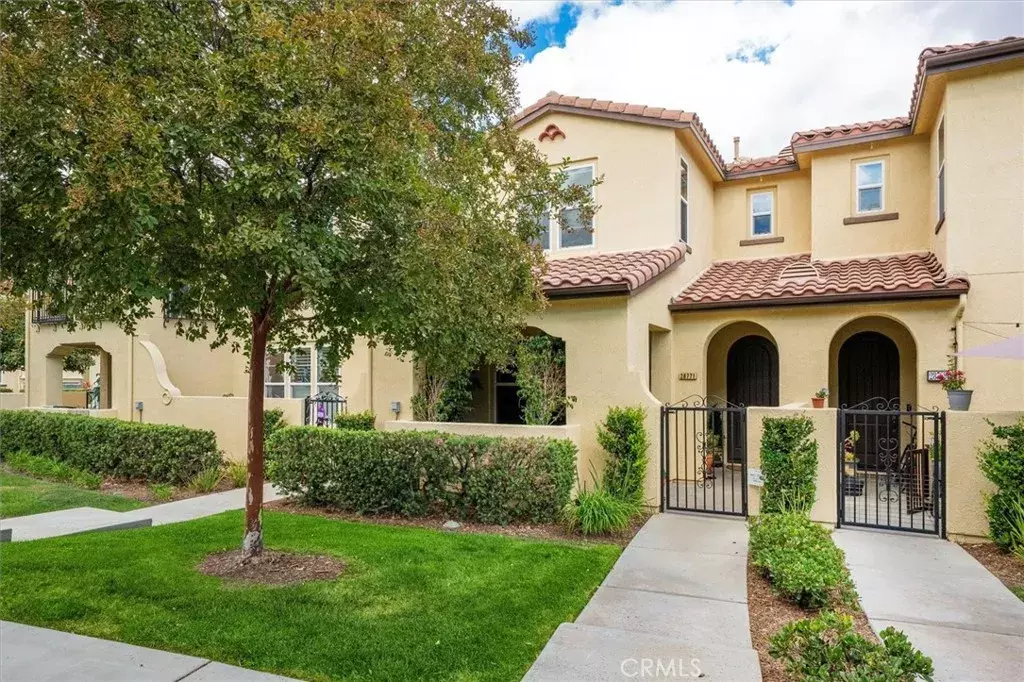 Valencia, CA 91354,28771 Calle De La Paz