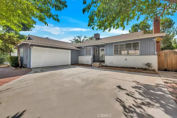Lancaster, CA 93534,910 W Avenue J8