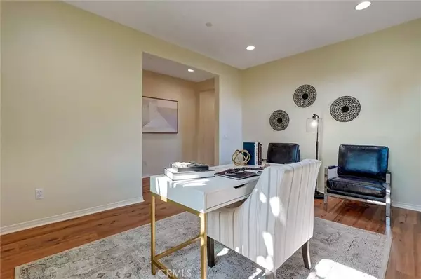 Valencia, CA 91354,24509 Rosette Lane