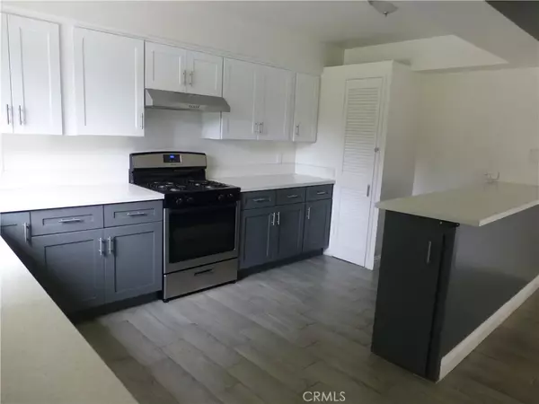 Oxnard, CA 93030,723 Ivywood Drive