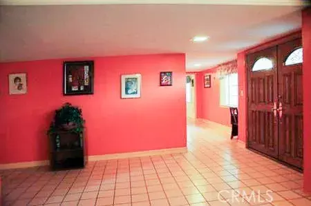 Northridge, CA 91325,17033 Rayen