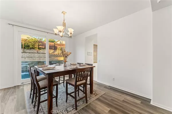 Camarillo, CA 93010,921 Camino Vera Cruz