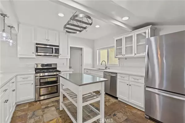 North Hollywood, CA 91602,11147 Hortense Street