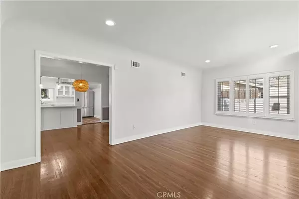 North Hollywood, CA 91602,11147 Hortense Street