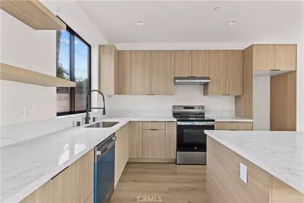 North Hollywood, CA 91602,11145 Hortense Street