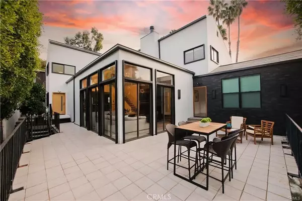 Los Angeles, CA 90046,2650 Lisco Pl