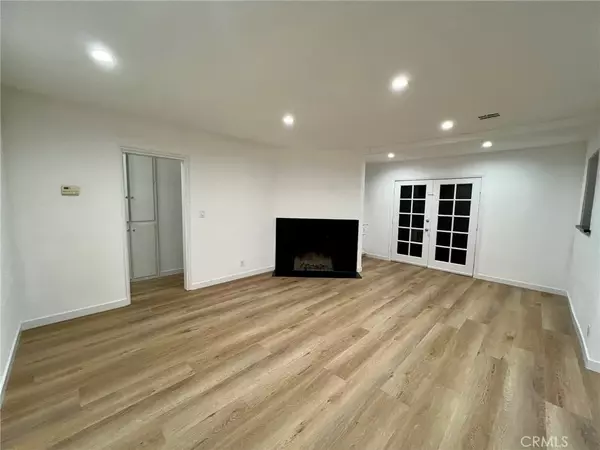 Reseda, CA 91335,18656 Runnymede Street