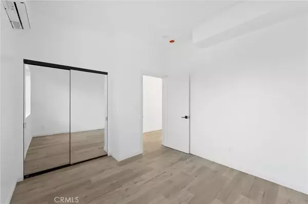 Northridge, CA 91324,8512 Wilbur Ave