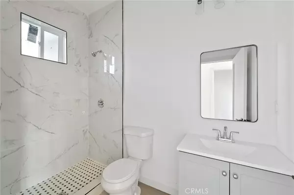 Northridge, CA 91324,8512 Wilbur Ave