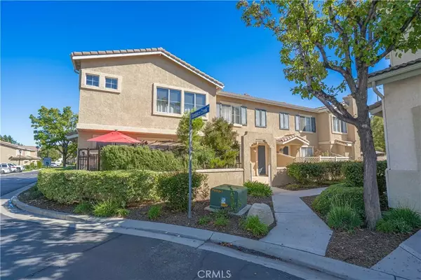 Saugus, CA 91350,25405 Silver Crest Court