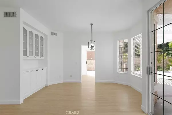 Newbury Park, CA 91320,1726 Blossom Court