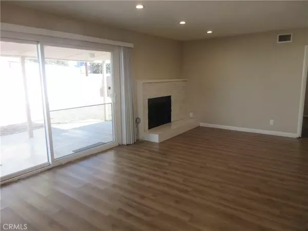 Granada Hills, CA 91344,11406 Woodley