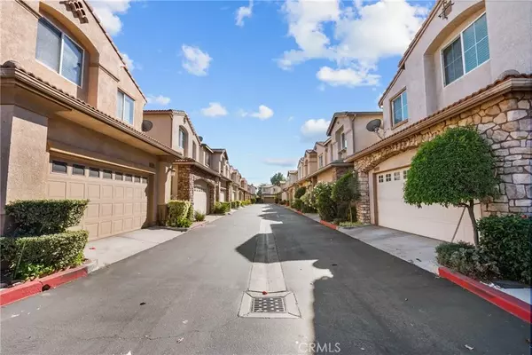 North Hills, CA 91343,9447 Hendrix