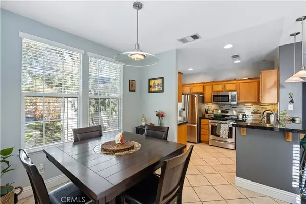 Valencia, CA 91355,24120 Victoria #47