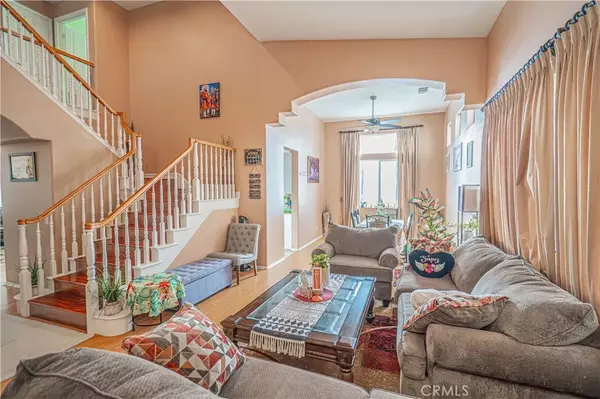 Canyon Country, CA 91387,17740 Sweetgum