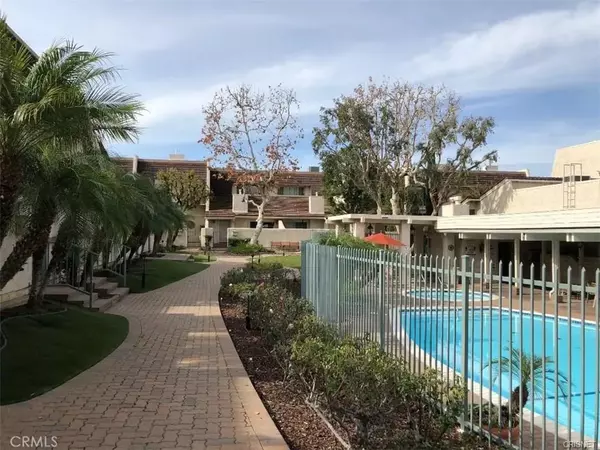 Woodland Hills, CA 91367,22219 Erwin Street